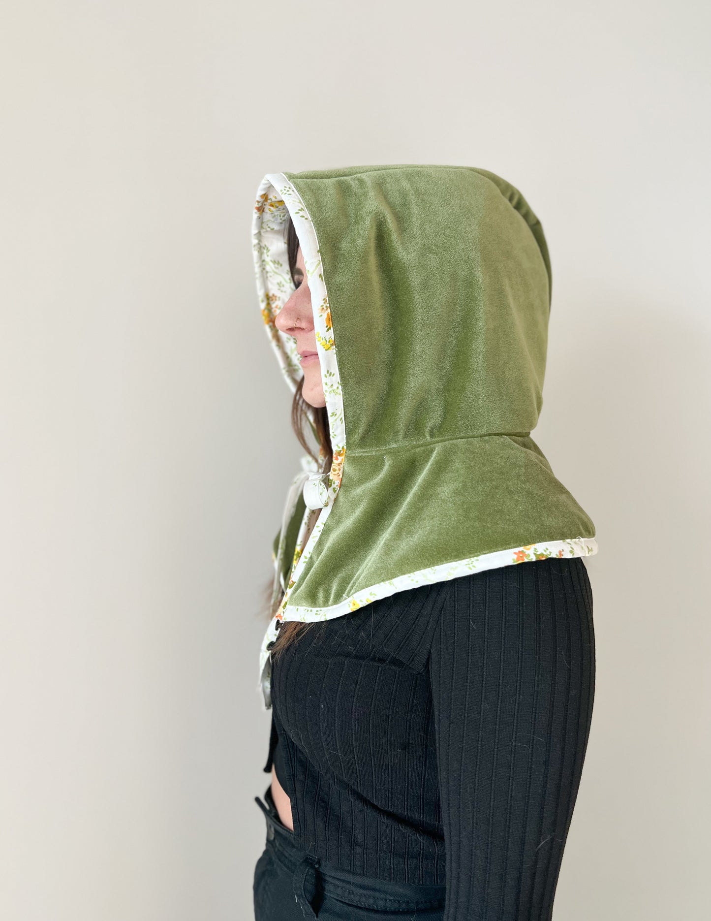 quilted green hood with collar