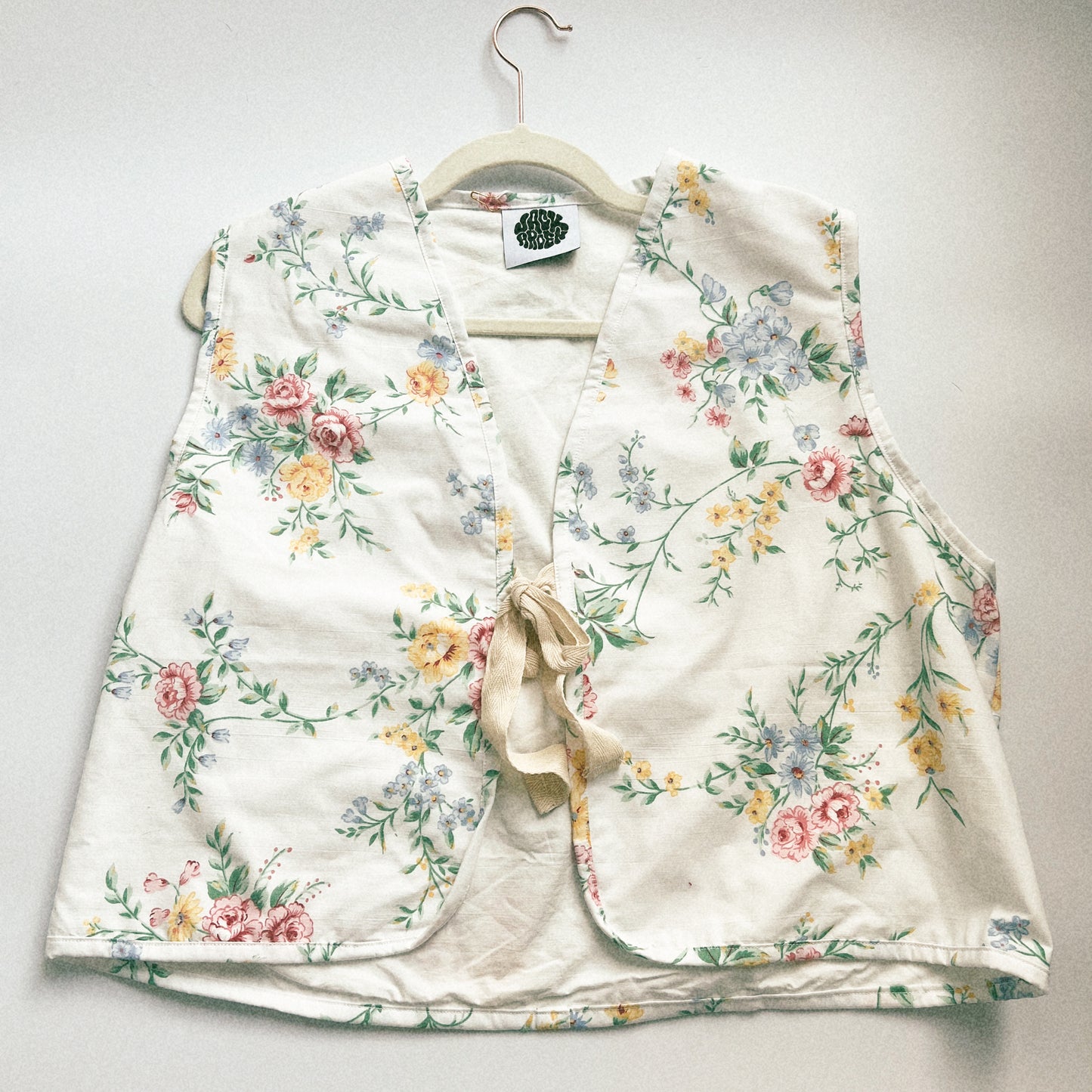 floral vest - large
