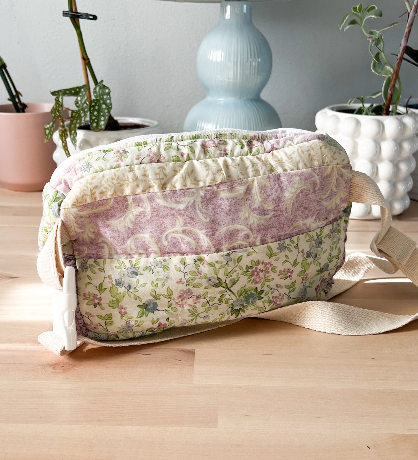 quilted purple bum bag - 1 pocket