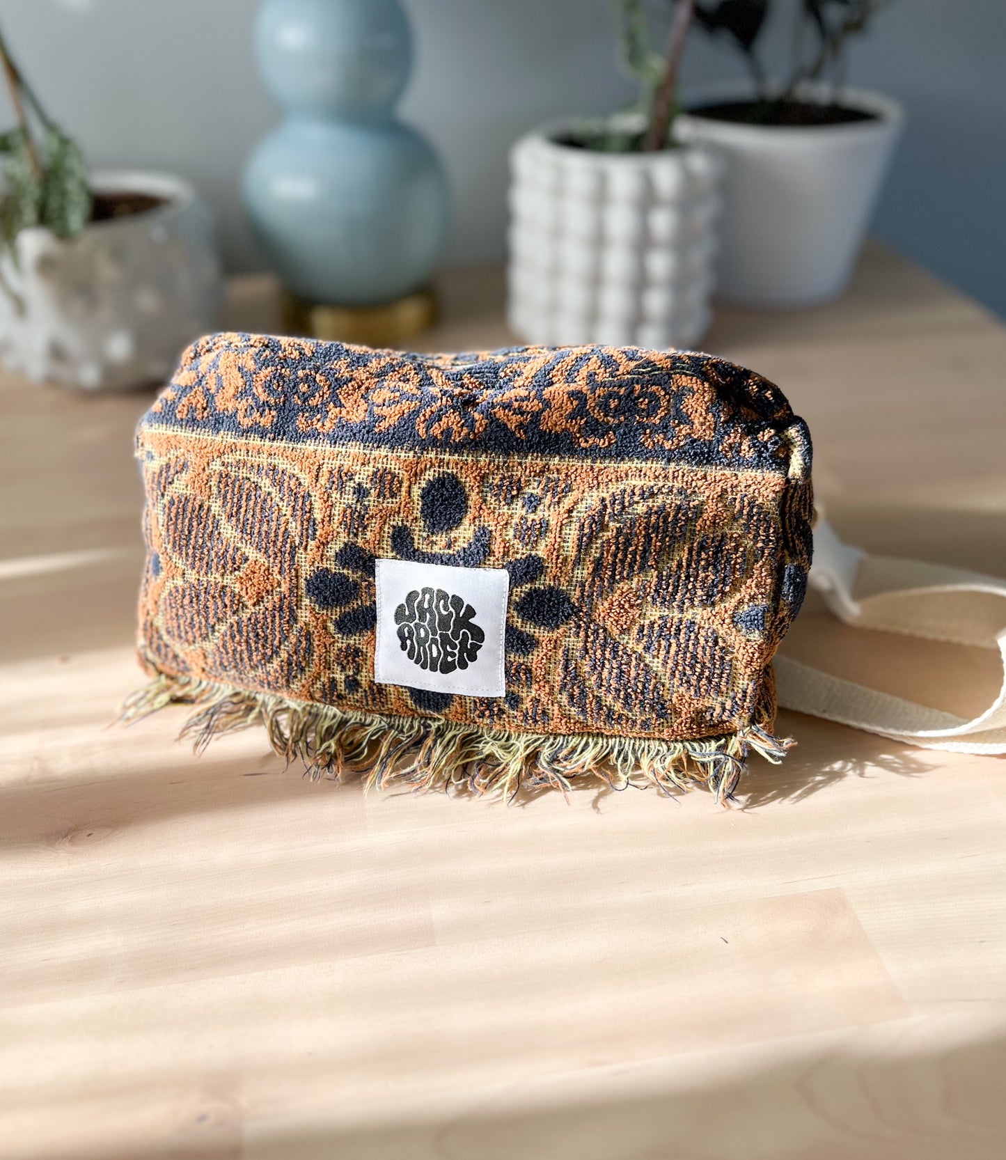 dark blue and orange bum bag - 1 pocket