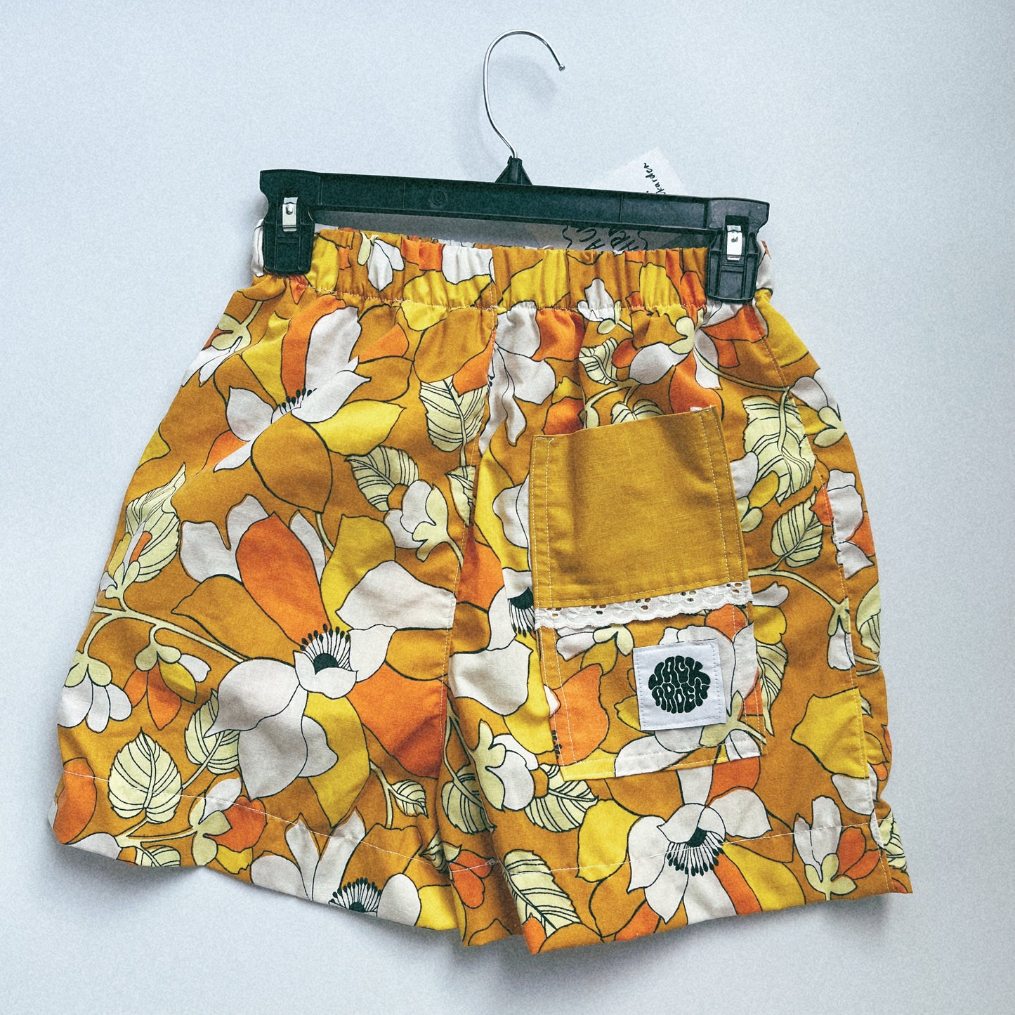 orange shorts - extra small