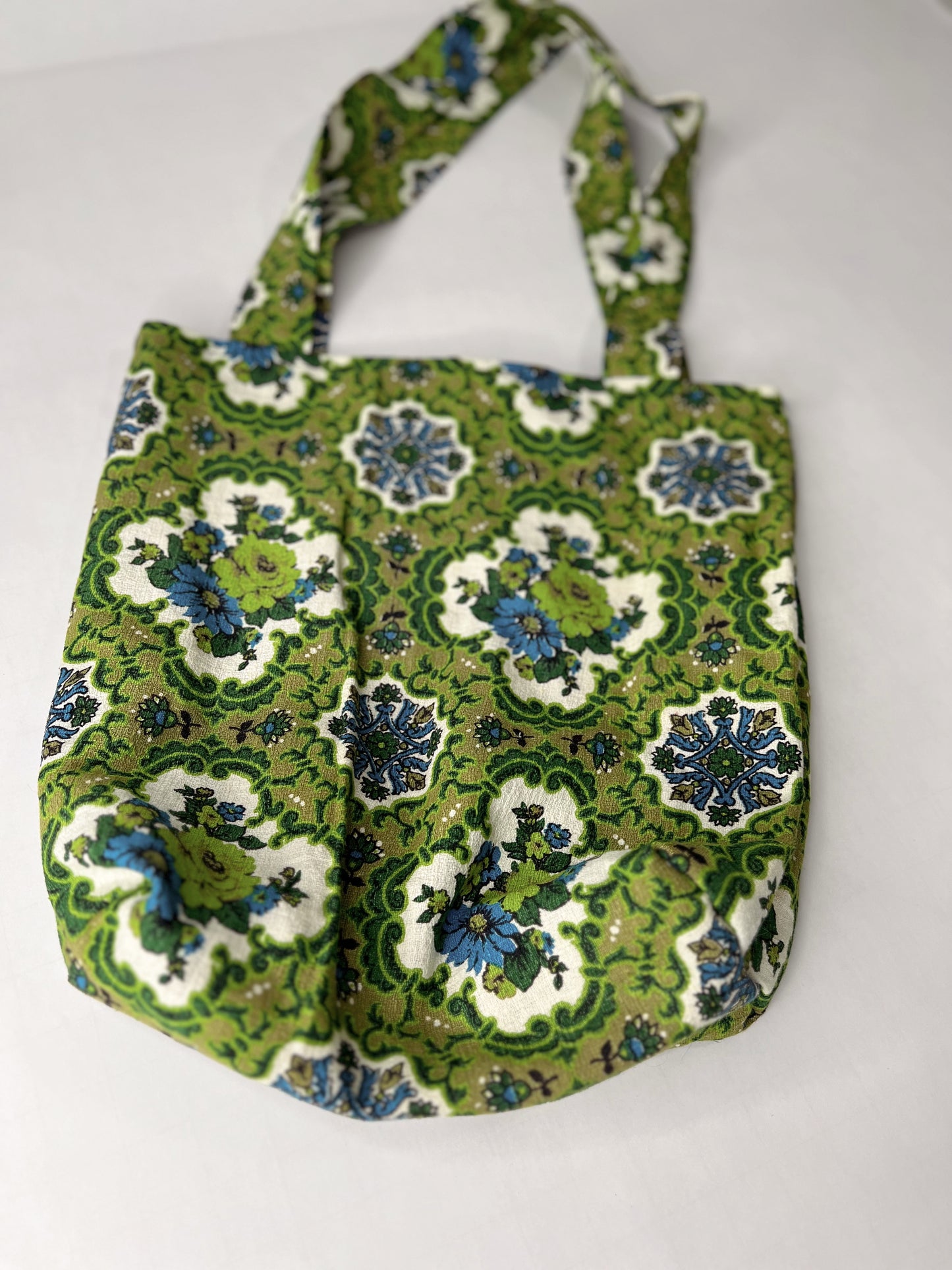 green tote bag