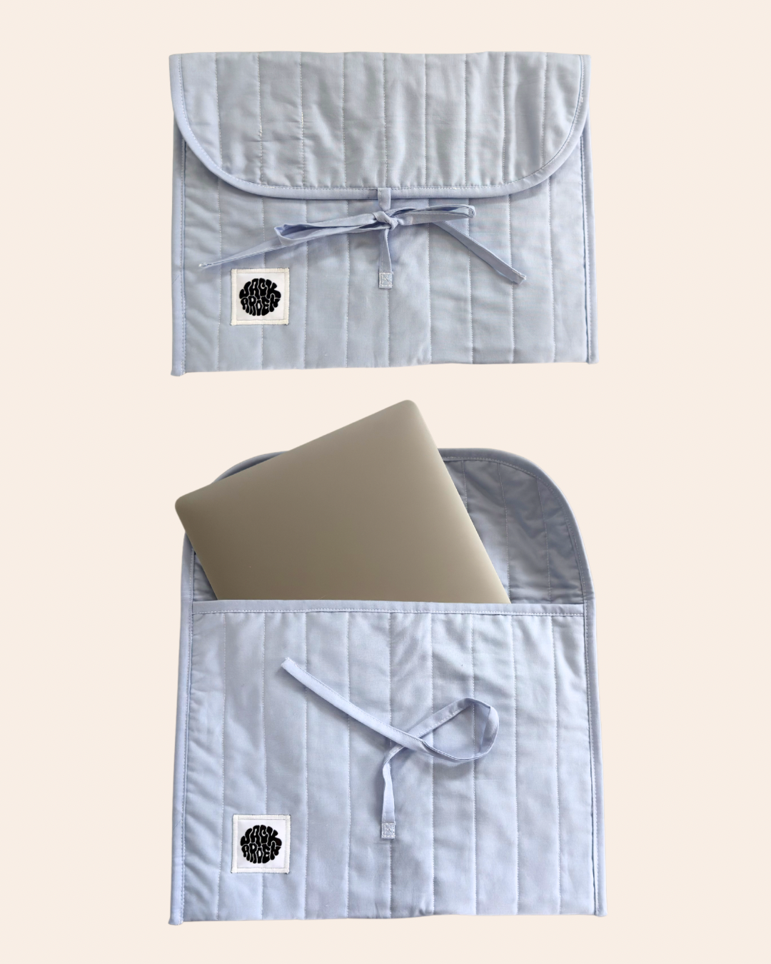 media pouch
